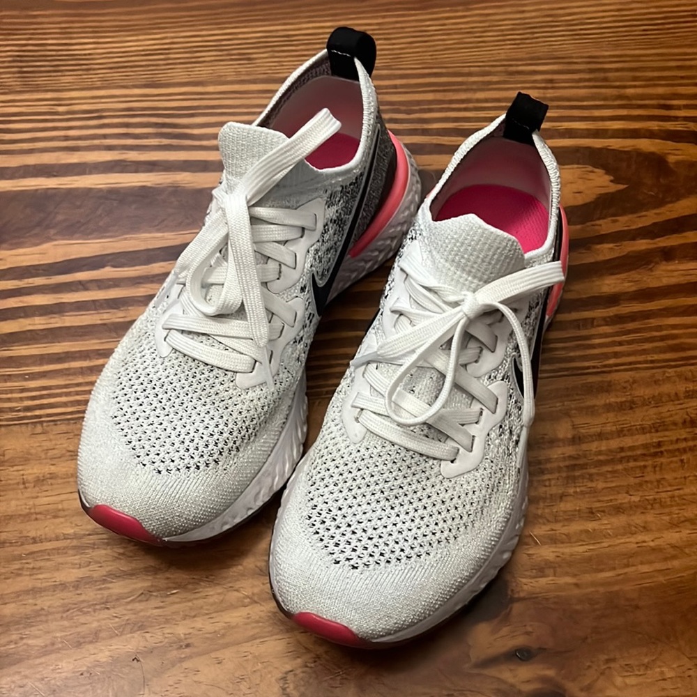 SOLD Nike Epic React